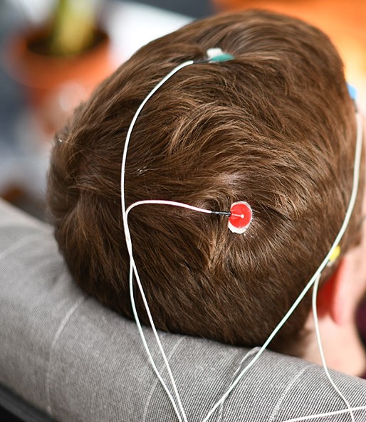 Creierul care se reconfigurează: neuroplasticitatea, rețelele cerebrale și cum ajută Neurofeedback-ul