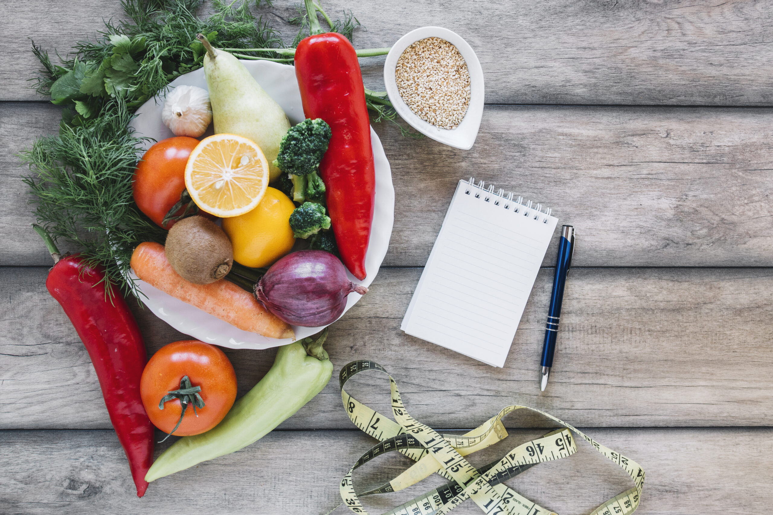 Cunoștințele nutriționale și motivația de a slăbi: de ce nu e suficient să știi ce e sănătos?