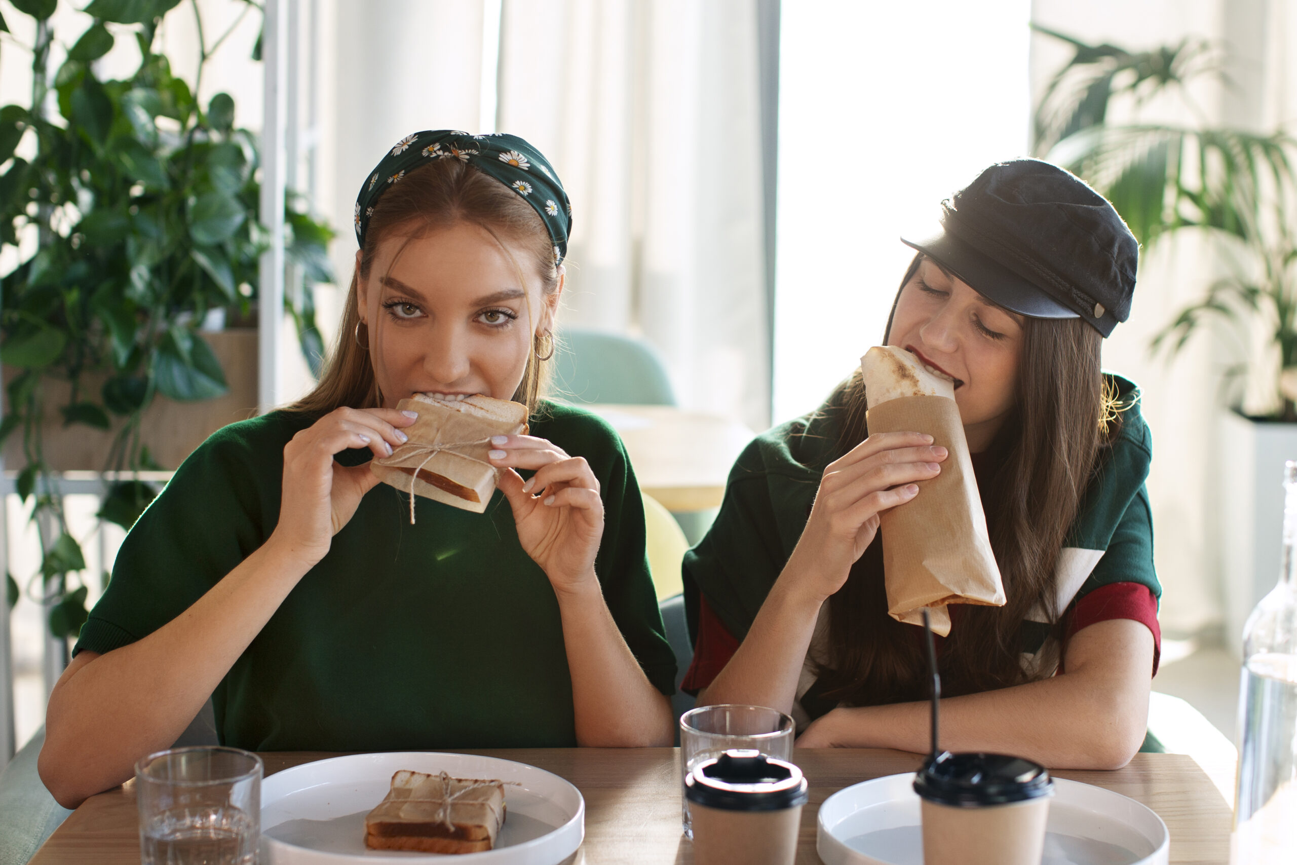Supraalimentarea la fetițele mici – un semnal de alarmă pentru adolescență?